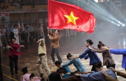 Âm hưởng mùa Thu cách mạng vang vọng qua nghệ thuật