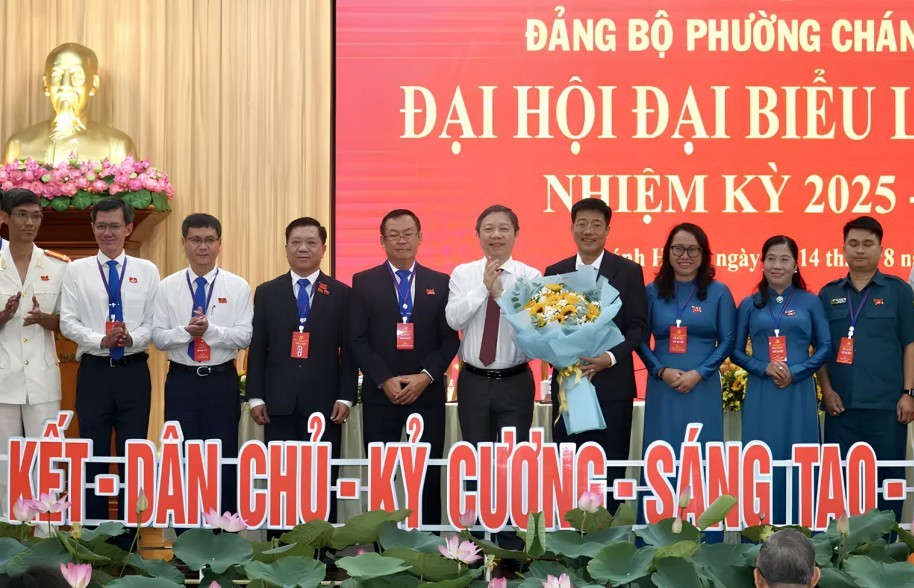Phường Chánh Hưng đẩy mạnh xây dựng hạ tầng, khai thác thế mạnh sông nước