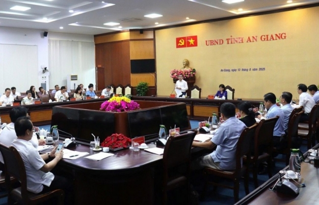 Bộ Y tế ủng hộ An Giang tái cơ cấu hệ thống y tế