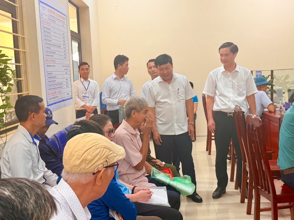 Giám sát việc thực hiện chính quyền hai cấp tại xã Dân Hoà