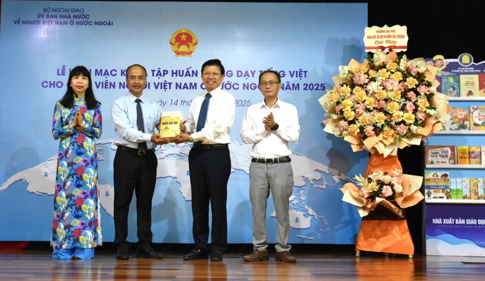80 giáo viên kiều bào tham dự khóa tập huấn giảng dạy tiếng Việt