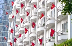 "Cháy phòng" bình dân, khách sạn hạng sang vẫn rộng cửa dịp 2/9