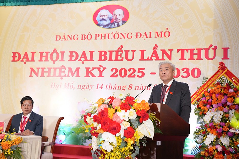 Đồng chí Mai Trọng Thái, Bí thư Đảng uỷ, Chủ tịch HĐND phường Đại Mỗ phát biểu khai mạc Đại hội
