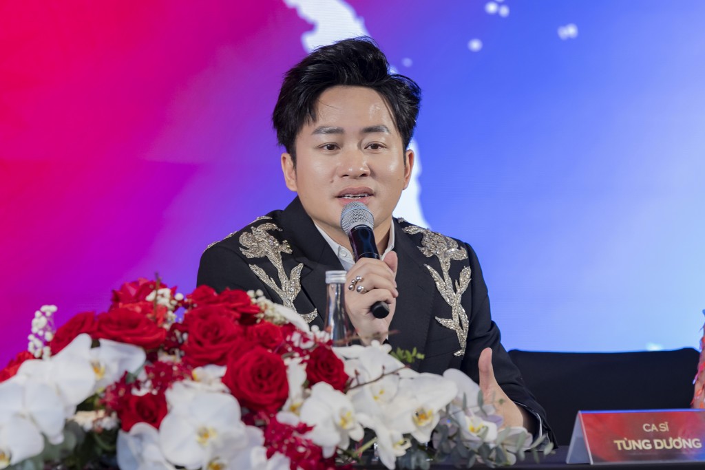 Ca sĩ Tùng Dương bày tỏ mong muốn MV sẽ lan tỏa được tinh thần Việt Nam tới đông đảo khán giả