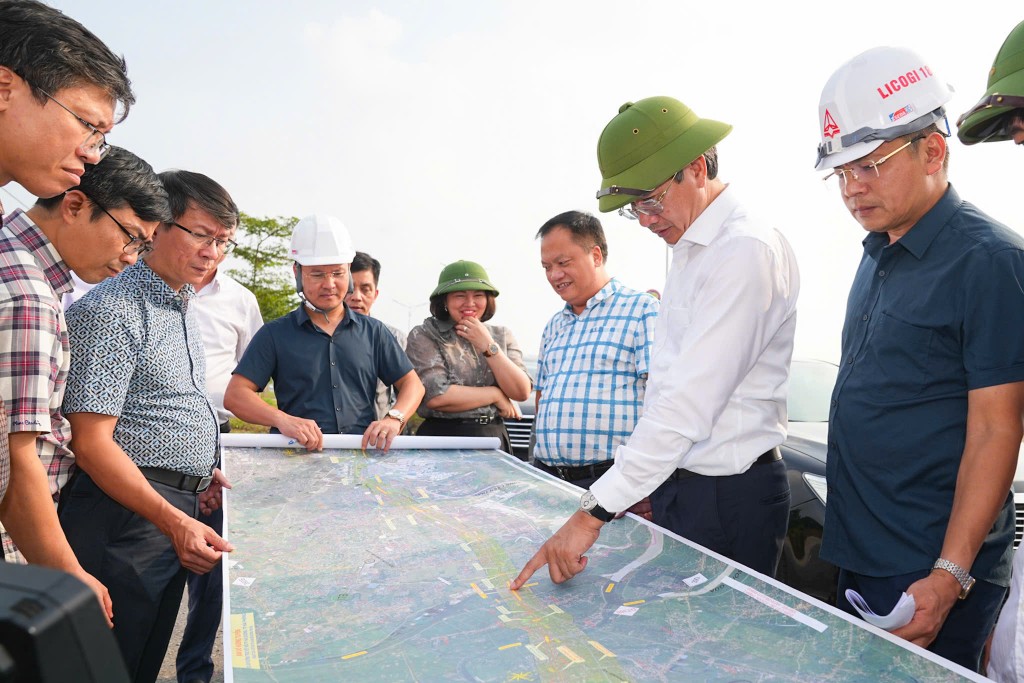 Xác định quy mô tuyến đường tốc độ cao kết nối Đông-Tây Hải Phòng
