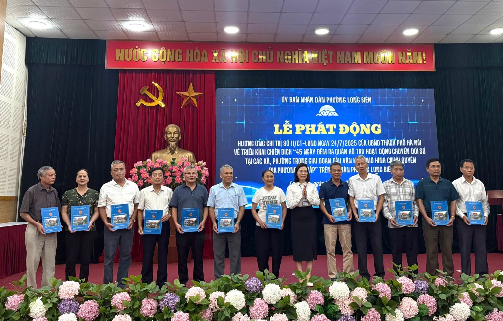 Quyết tâm đưa Bình dân học vụ số đến từng hộ gia đình