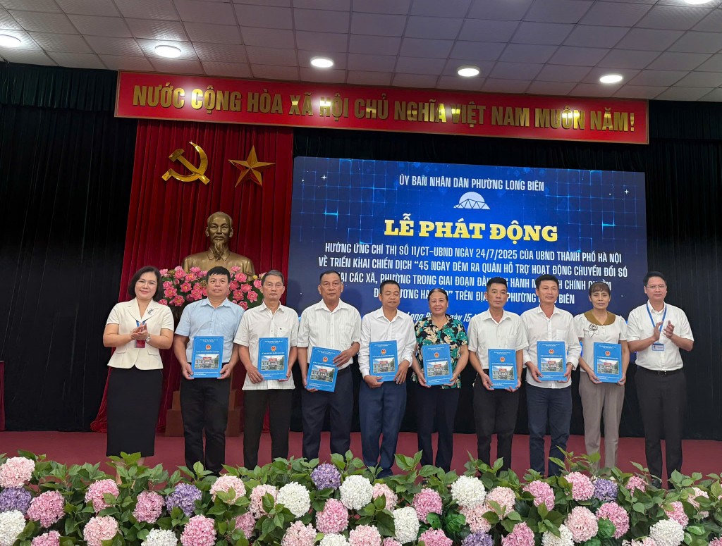 Quyết tâm đưa Bình dân học vụ số đến từng hộ gia đình