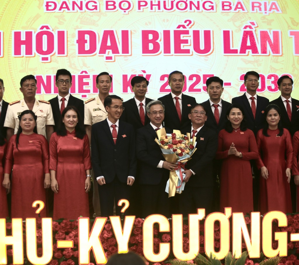 Đổi mới tư duy, chính quyền kiến tạo vì Nhân dân phục vụ