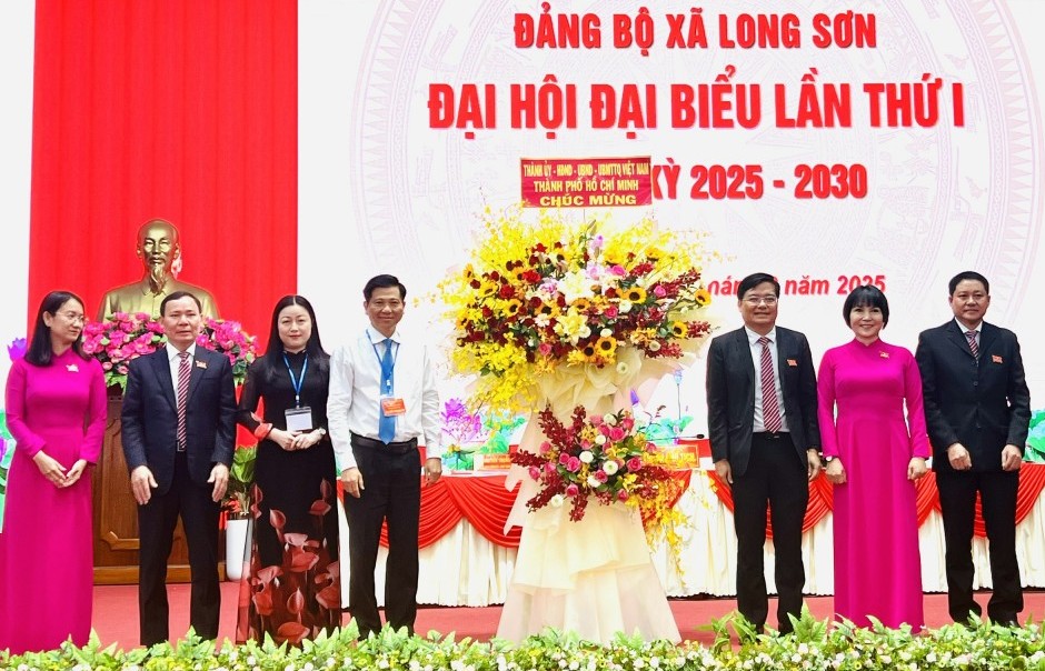 Xã Long Sơn quyết tâm hoàn thành 32 chỉ tiêu Nghị quyết