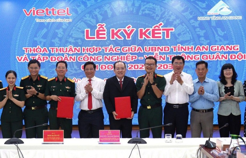 An Giang và Viettel ký kết hợp tác chuyển đổi số