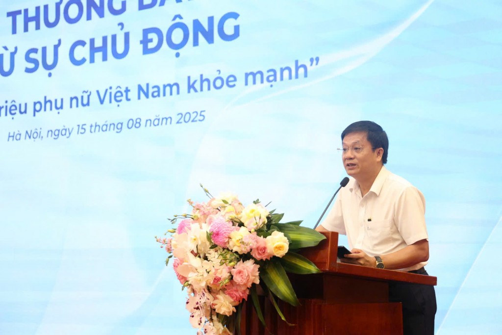 Nhà báo Hồ Minh Chiến - Tổng Biên tập Tạp chí Gia đình Việt Nam phát biểu tại sự kiện