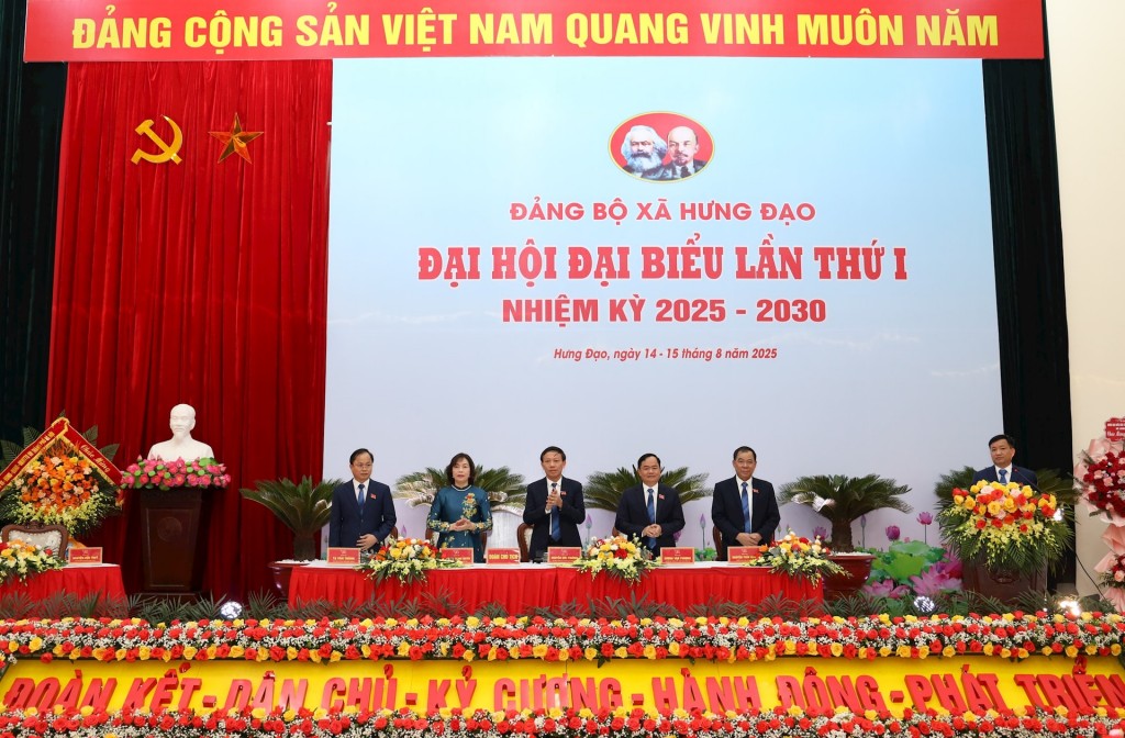 Phát triển Nông thôn mới nâng cao, gắn với đô thị hóa bền vững
