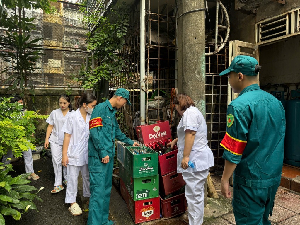 Triển khai các giải pháp tăng cường phòng chống bệnh Chikungunya - Tin tức sự kiện - Cổng thông tin điện tử Sở y tế Hà Nội