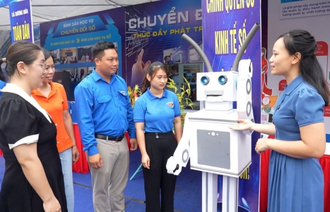 Xã Dương Hòa thành lập 46 tổ chuyển đổi số cộng đồng