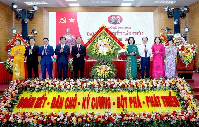 Xây dựng xã Ứng Hoà thịnh vượng, bản sắc, xanh, thông minh, hạnh phúc
