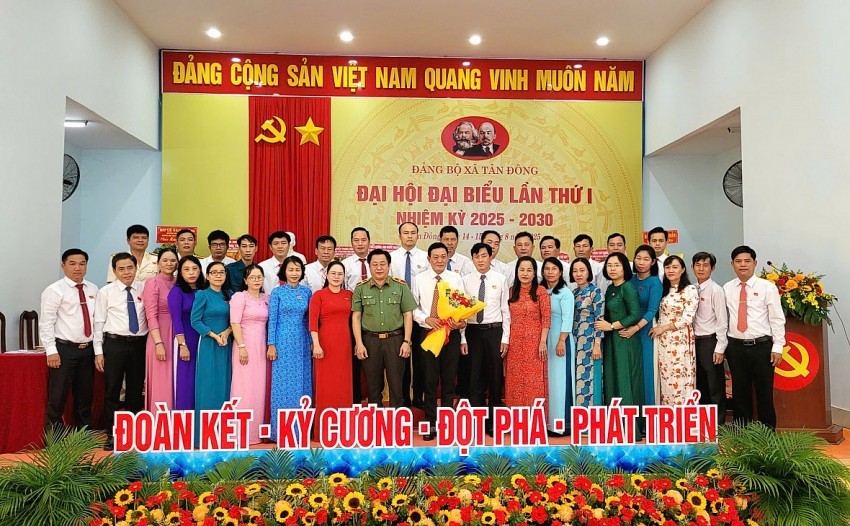 Ban Chấp hành gồm 33 đồng chí, Ban thường vụ gồm 11 đồng chí. Đồng chí Trương Hồng Phong được chỉ định giữ chức Bí thư Đảng ủy, Chủ tịch HĐND xã, nhiệm kỳ 2025 - 2030.