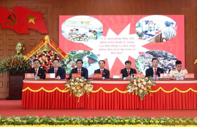 Phát triển kinh tế nhanh, bền vững, bảo đảm an sinh xã hội