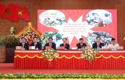Phát triển kinh tế nhanh, bền vững, bảo đảm an sinh xã hội
