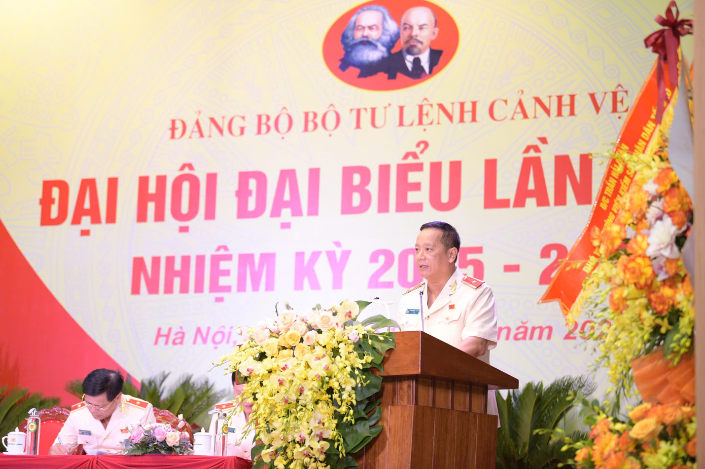 Bộ Tư lệnh Cảnh vệ được phong tặng danh hiệu Anh hùng Lực lượng vũ trang Nhân dân lần thứ ba