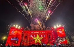 “Hà Nội - Rạng rỡ”: Khi ánh sáng 3D kể câu chuyện Thủ đô…