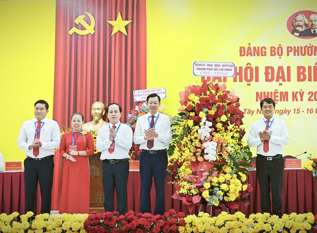 Đại hội Đảng bộ phường Tây Nam mở ra chặng đường phát triển mới