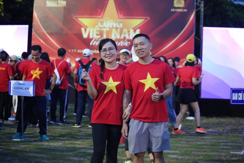Những bước chân đưa phường Vũng Tàu đến gần nhân dân