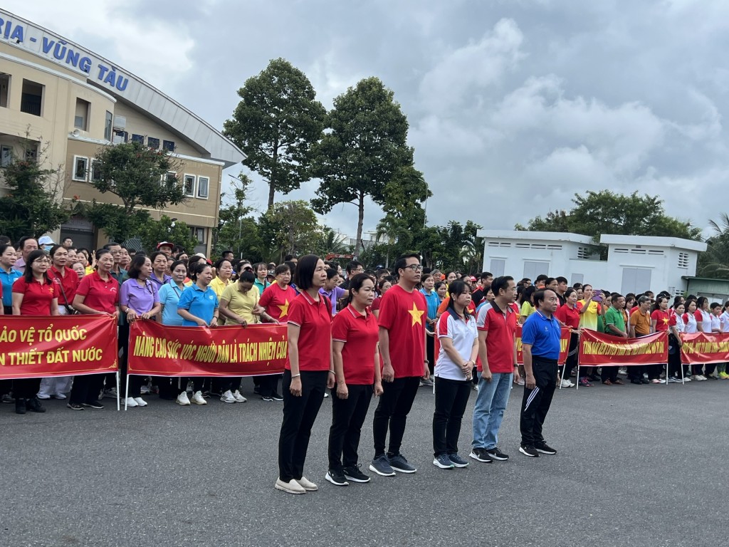 Phường Tam Thắng sôi nổi hưởng ứng hoạt động “Cùng Việt Nam tiến bước”