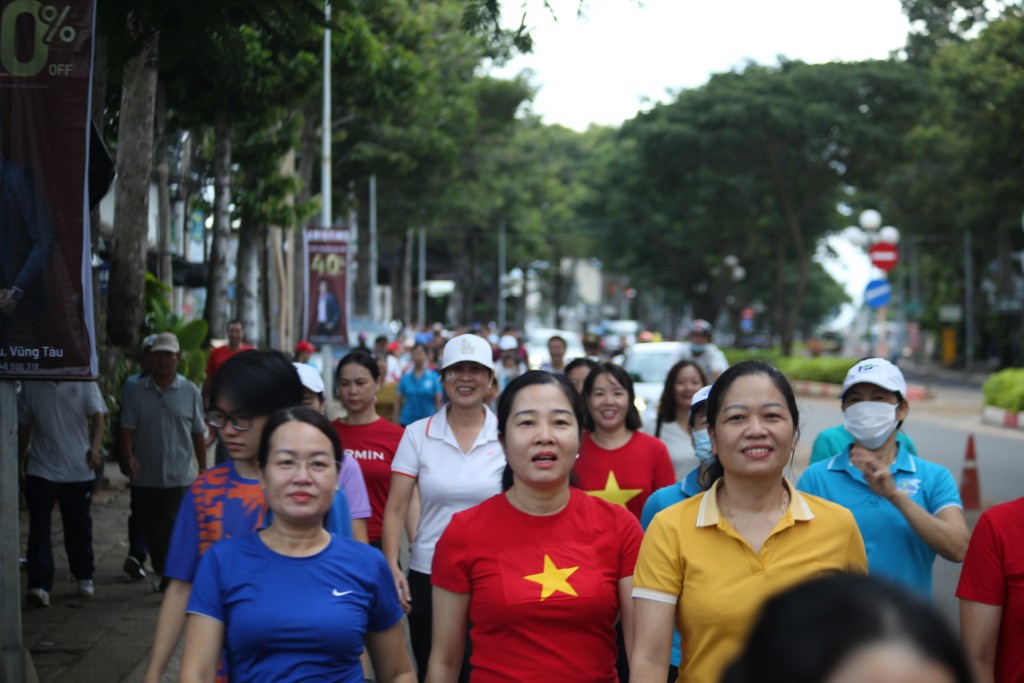 Phường Tam Thắng sôi nổi hưởng ứng hoạt động “Cùng Việt Nam tiến bước”