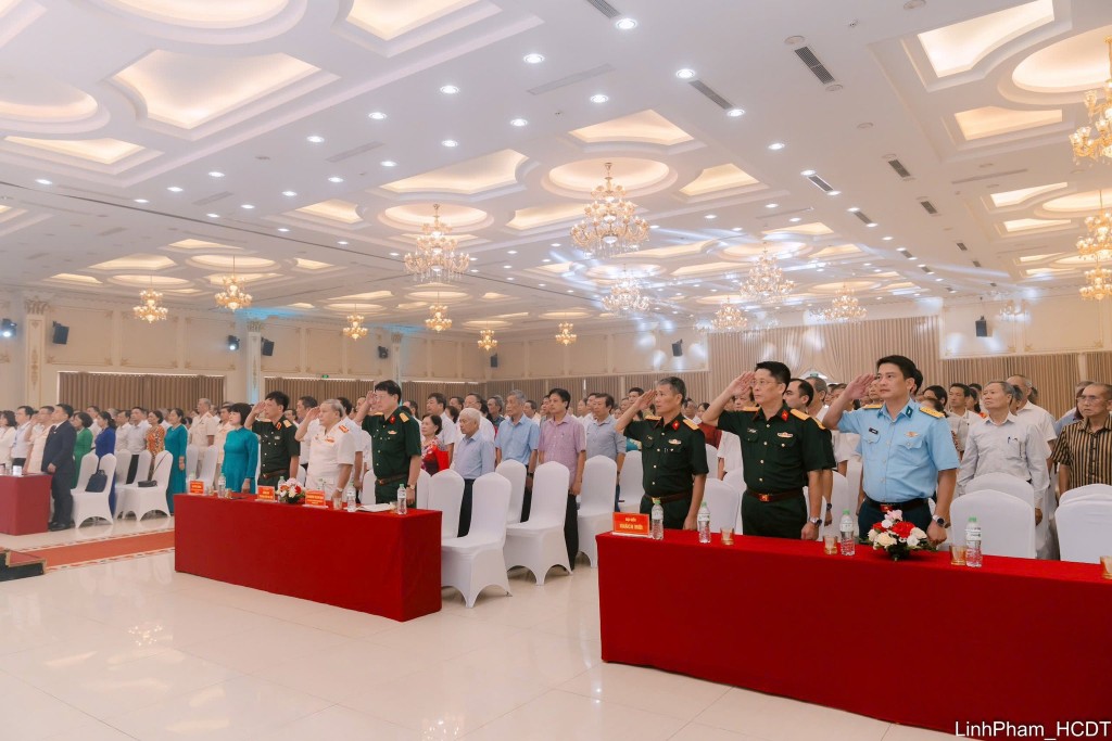 Các đại biểu tham dự ngày hội