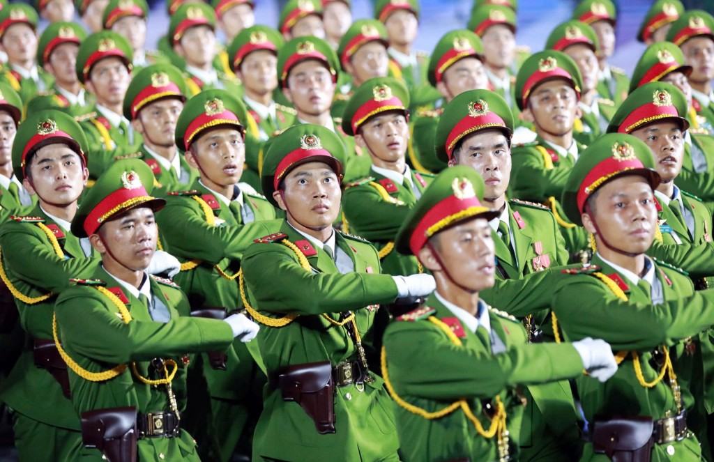 80 năm - Vinh quang Công an nhân dân Việt Nam
