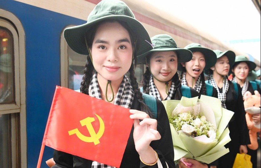 "Từ bưng biền em tỏa sáng giữa Thủ đô” - Khúc tráng ca về nữ du kích miền Nam