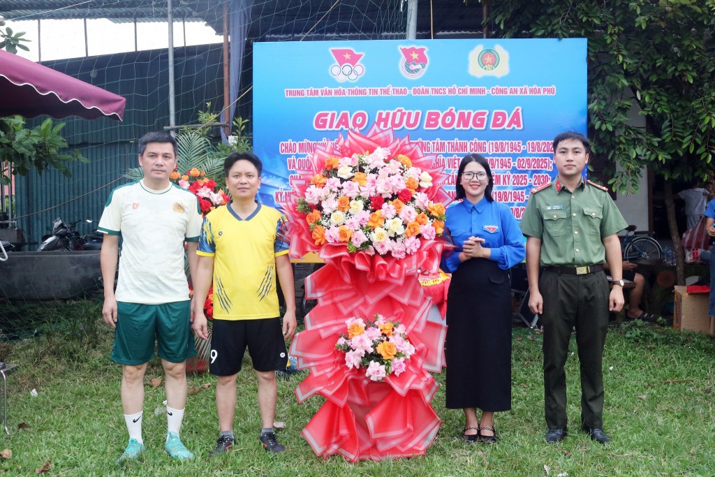 Vùng quê rộn ràng mừng Quốc khánh - Dấu ấn sức trẻ đoàn kết
