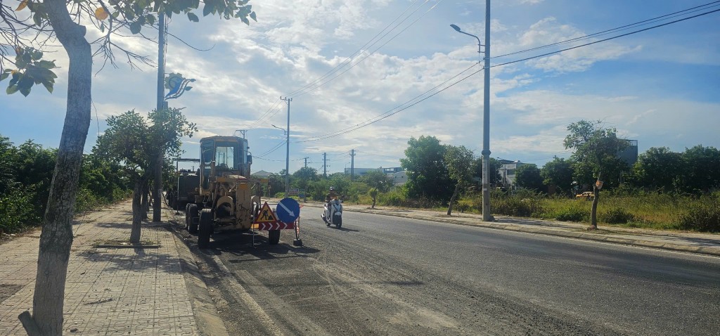 Đà Nẵng: Sửa chữa 1,9km tỉnh lộ 609 bị rạn nứt mai rùa, lún vệt bánh