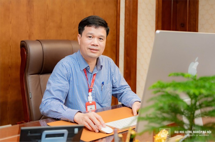 Tiến sĩ Kiều Xuân Thực - Hiệu trưởng, Trưởng ban Chỉ đạo Chuyển đổi số Trường Đại học Công nghiệp Hà Nội. Ảnh: NTCC.