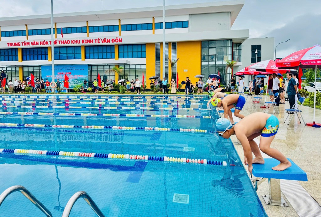 Giải năm nay thu hút gần 250 vận động viên của 9 đoàn tham gia tranh tài ở 48 nội dung thi đấu.