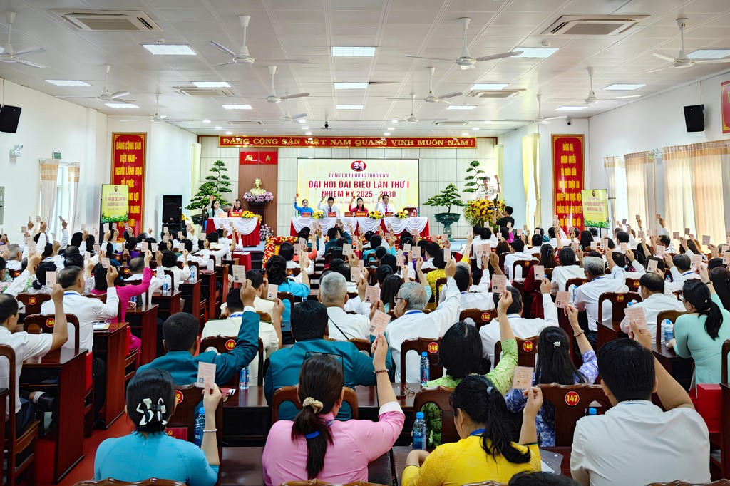Đại hội Đảng bộ phường Thuận An: Tăng tốc cho chặng đường mới