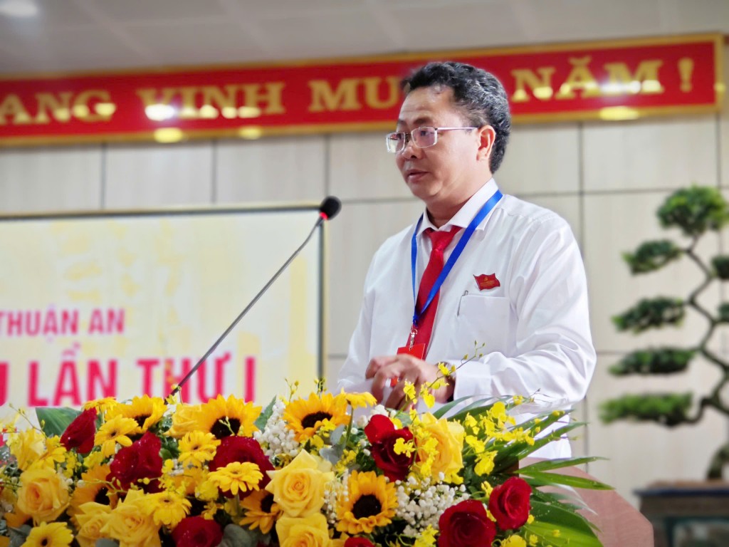 Nguyễn Thanh Sơn – Phó Bí thư Đảng ủy, Chủ tịch UBND phường