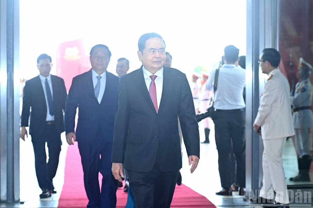 [Ảnh] Tổng Bí thư Tô Lâm trao Huân chương Sao Vàng tặng Công an nhân dân Việt Nam