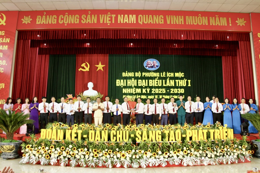 Phường Lê Ích Mộc nỗ lực tạo dựng diện mạo đô thị mới, văn minh, hiện đại