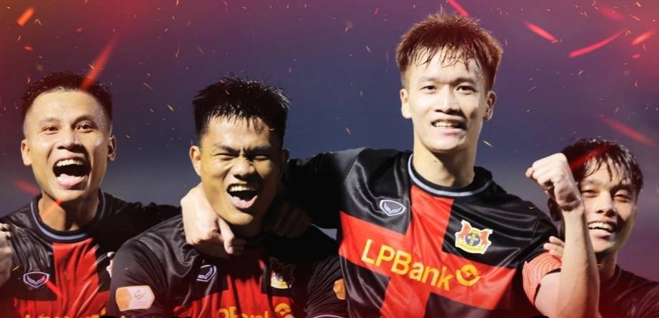 Vòng 1 V-League 2025/26: Ninh Bình ngược dòng ngoạn mục trước Hà Tĩnh