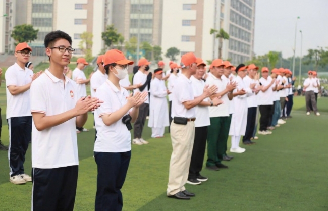 Khối diễu hành Đại Đoàn kết toàn dân tộc hăng hái luyện tập chuẩn bị cho đại lễ 2/9
