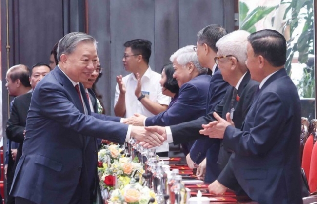 "Kế thừa thành quả, phát triển những giá trị, tiếp tục đổi mới sáng tạo"