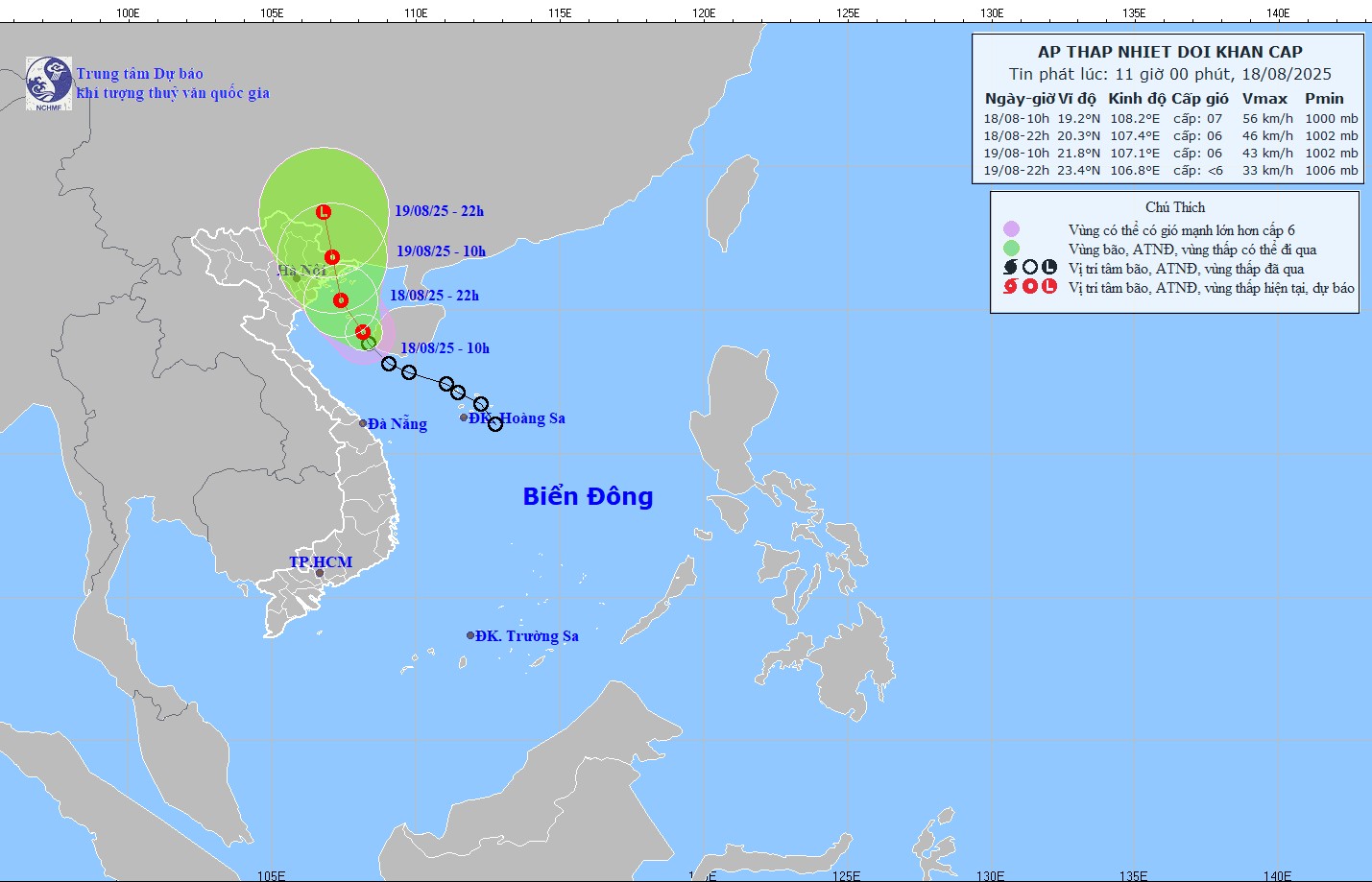 Áp thấp nhiệt đới đổi hướng gây mưa lớn trên đất liền