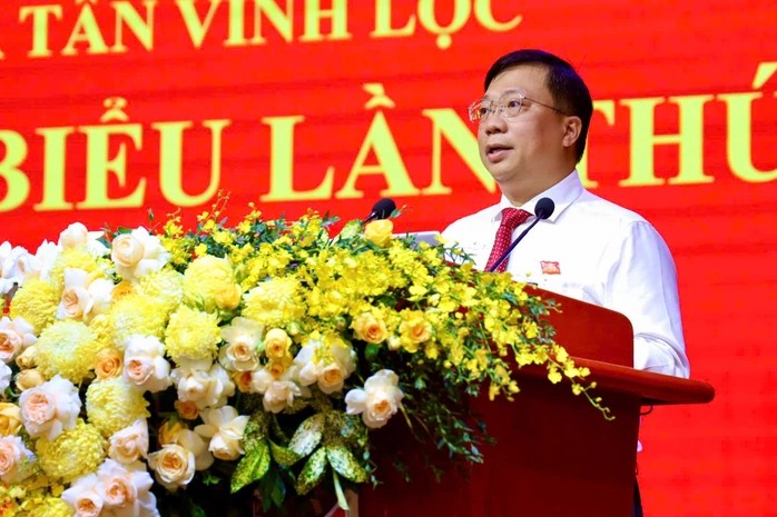 Ông Nguyễn Thanh Nhã - Bí thư Đảng ủy, Chủ tịch HĐND xã Tân Vĩnh Lộc, phát biểu khai mạc đại hội
