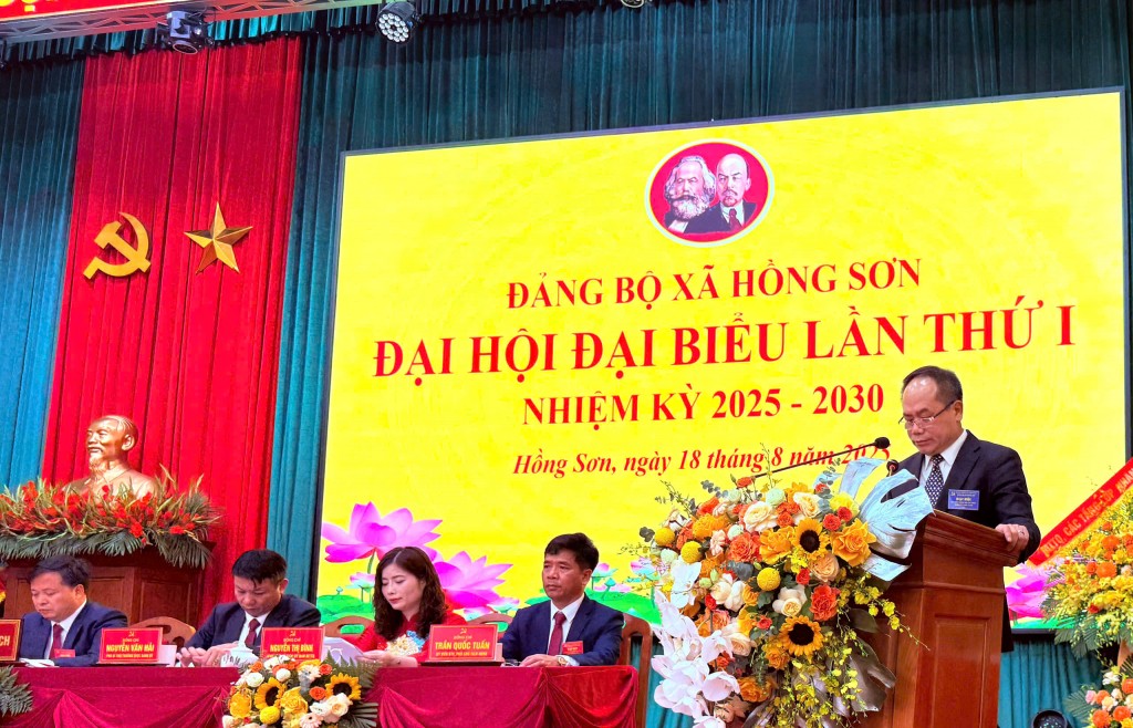 Đồng chí Nguyễn Thanh Tùng phát biểu chỉ đạo tại Đại hội