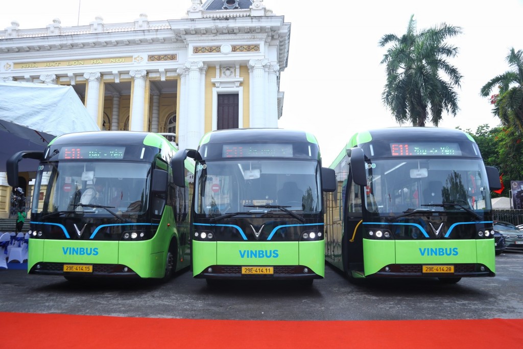 Tuyến E11, Yên Phụ - Bờ Hồ - Lăng Bác, giúp người dân dễ dàng di chuyển đến các địa điểm du lịch nổi tiếng tại Trung tâm Thủ đô