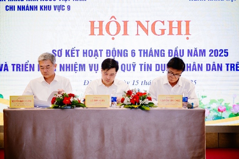 Động lực thúc đẩy phát triển kinh tế và xóa bỏ nạn “tín dụng đen”