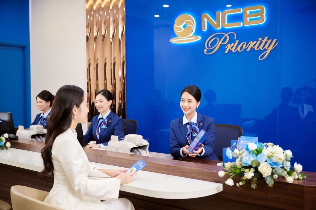 NCB ra mắt thẻ visa Tự Hào mừng 80 năm Quốc Khánh