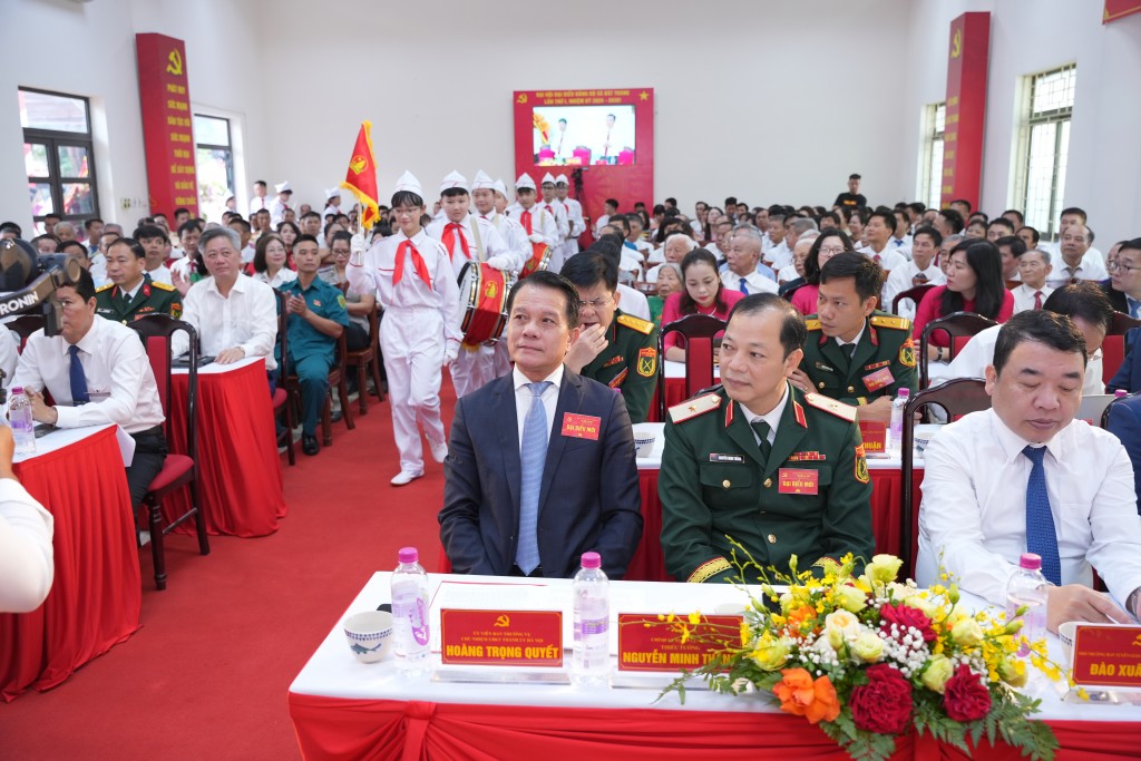 Đẩy mạnh chuyển đổi số, xây dựng xã Bát Tràng phát triển toàn diện, bền vững