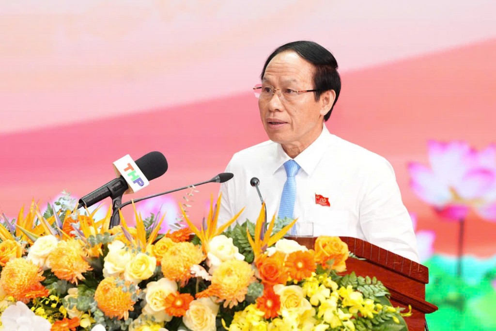 Đồng chí Lê Tiến Châu, Ủy viên Trung ương Đảng, Bí thư Thành ủy, Trưởng Đoàn đại biểu Quốc hội Hải Phòng phát biểu tại buổi Lễ.